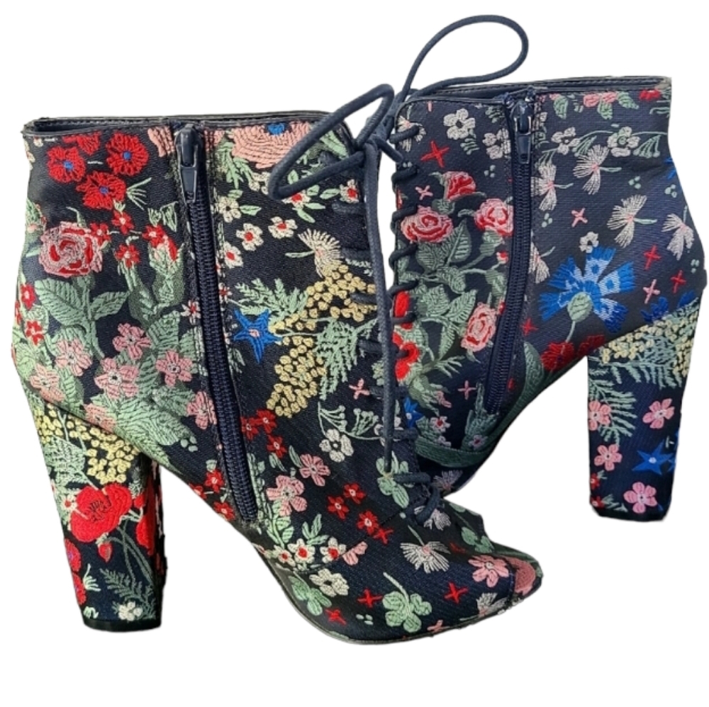 Steve Madden Floral Brocade Lace Up Peep Toe Booties, 7.5